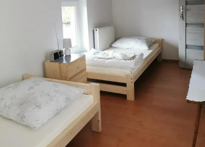 Pracownicze 旅馆 露米雅